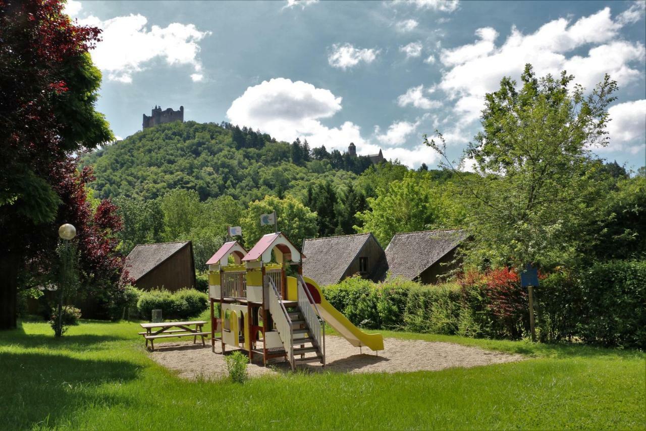 Camping Le Paisserou Najac Buitenkant foto