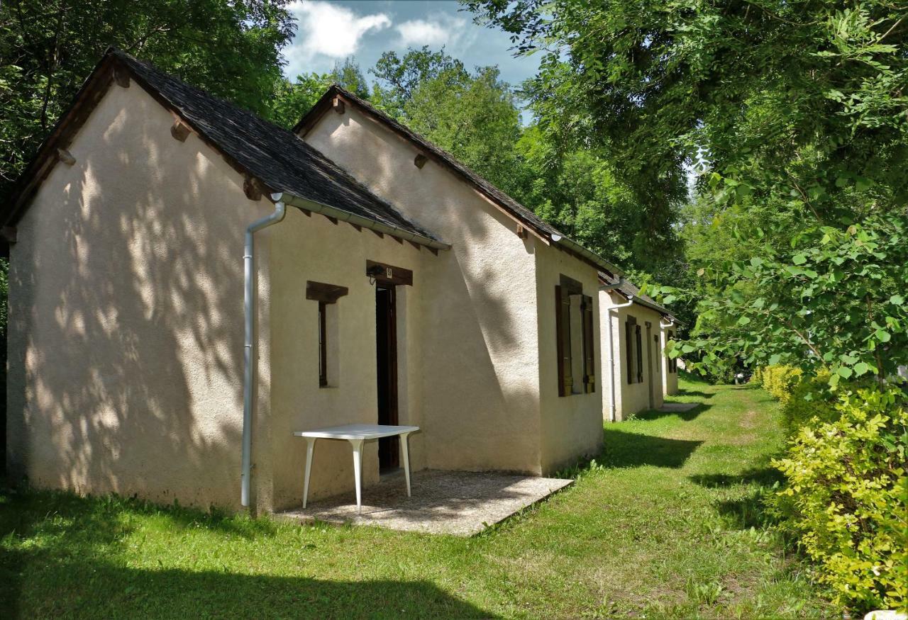 Camping Le Paisserou Najac Buitenkant foto