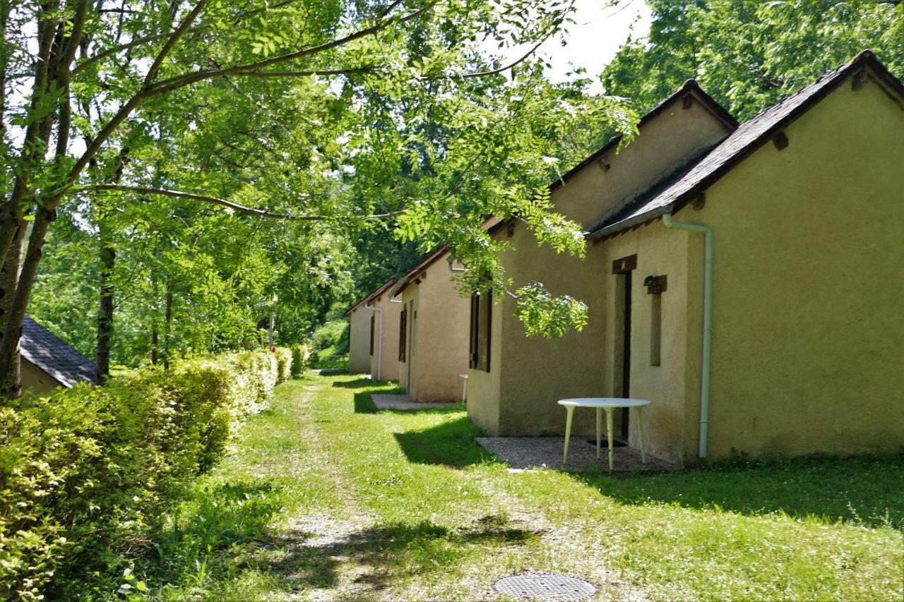 Camping Le Paisserou Najac Buitenkant foto
